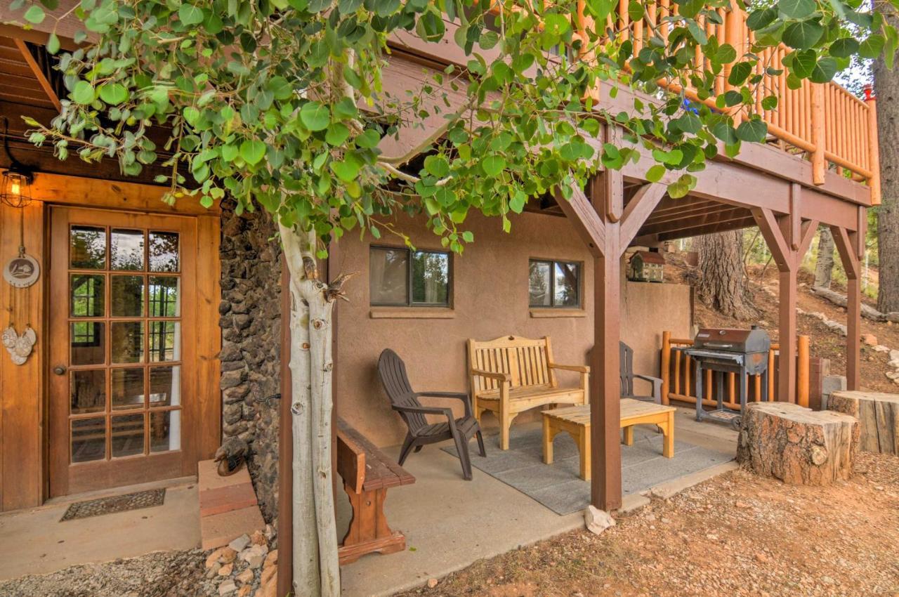 Pet-Friendly Duck Creek Village Retreat With Deck! Bagian luar foto