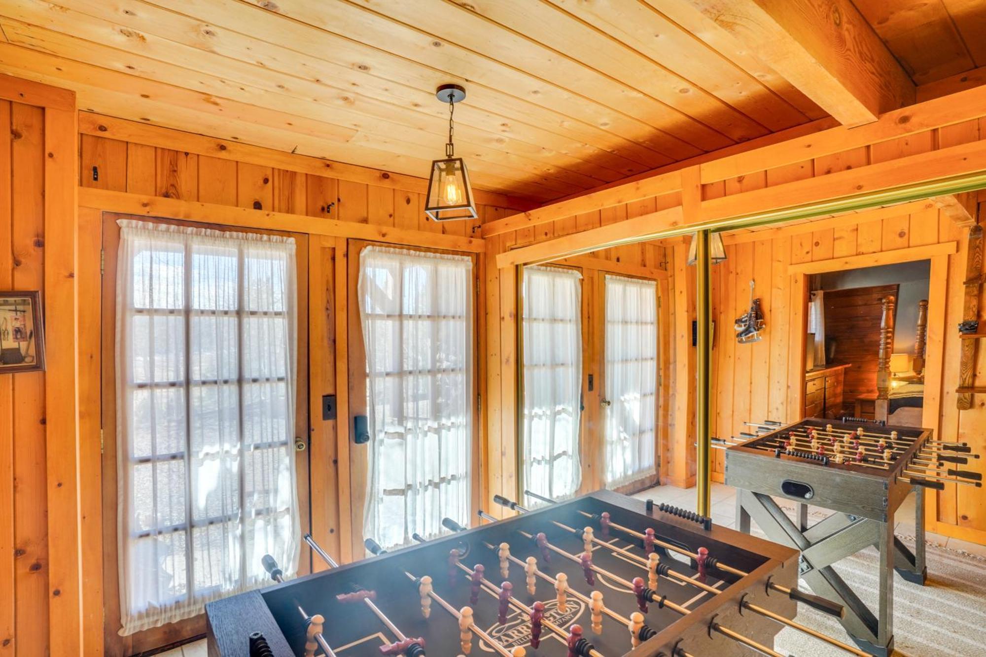 Pet-Friendly Duck Creek Village Retreat With Deck! Bagian luar foto